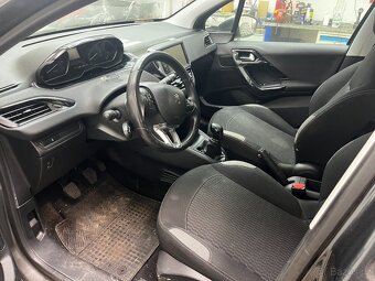 Peugeot 208 1.2 HMZ r.v 2016 na ND - 4