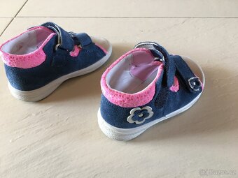 SUPERFIT - dětské letní boty s kytičkou na suché zipy vel-21 - 4