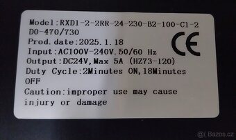 Výškově nastavitelný stůl - 4