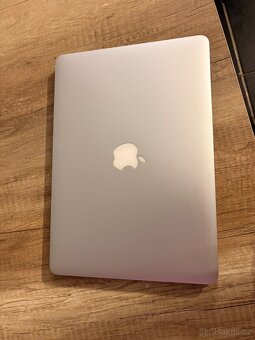 MacBook Air 2017 - 4