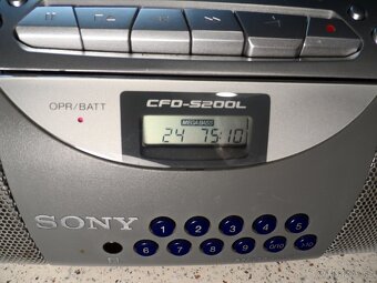 SONY CFD-S200L - 4