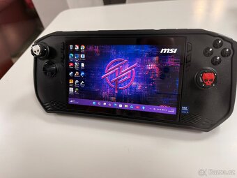 MSI Claw Handheld - 4