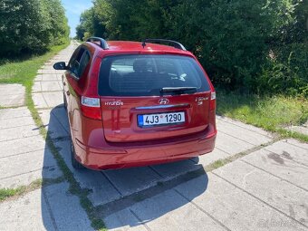 Prodám-vyměním Hyundai i30 CW - 4