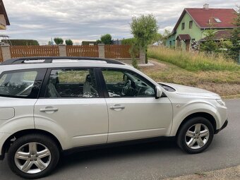 Subaru Forester benzin automat 2.0 - 4