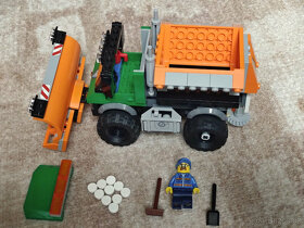 Lego City - set 60083 Sněžný pluh - 4