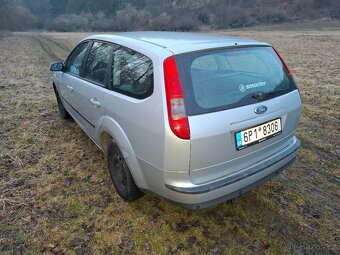 Ford focus 1,6i 85 kW 2006 - 4