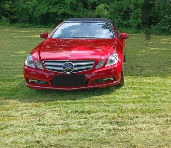 Mercedes Benz E 250 CGI cabrio - 4