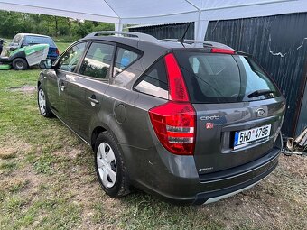 Kia Cee'd SW 2012 1.4 77 kW 1 majitel - 4