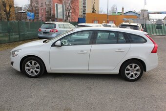 Volvo V60 2.0D3 V5, 120kW, servis VOLVO - 4
