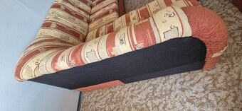 Prodám rohovou rozkládací sedací soupravu, úložný prostor - 4