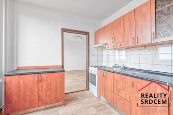 Pronájem částečně zrekonstruovaného bytu 3+1 s lodžií, 73 m2 - 4