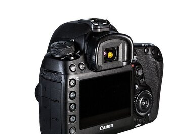 EOS 5D Mark IV tělo NEU - 4