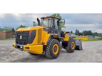 LiuGong 848H High-Lift AGRO - 4