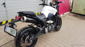 Yamaha MT-03 - 4