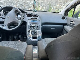 Peugeot 5008, facelift 2015, manuální 6° převodovka – Hnědá - 4