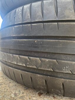 235/40R19 96Y XL Pilot Sport 4 MICHELIN - 4