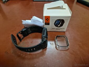 Pouzdro a kryt pro Apple Watch 10 42mm - 4