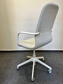 kancelářská židle IKEA Langfjall - 4