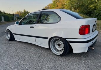 BMW e36 323ti 125kw - 4