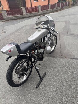 Čz 125 šoupátko - 4