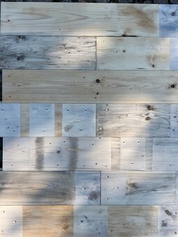 Levný dřevěný obklad - Rozebrané palety - 4