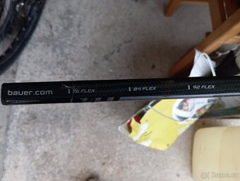 Hokejka BAUER kompozit - 4