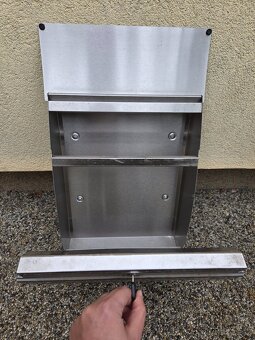 Poštovní schránka - 4