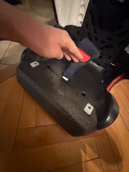 Britax Römer KIDFIX III S - 4