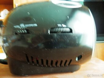 Přenosný radiomagnetofon - 4