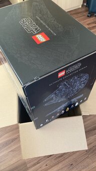 Lego Millennium Falcon 75192 - 4