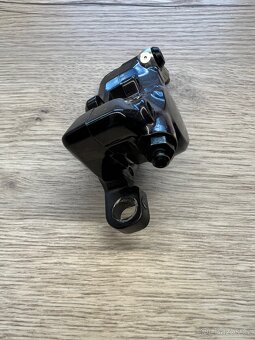 Brzdový třmen Shimano XT - 4