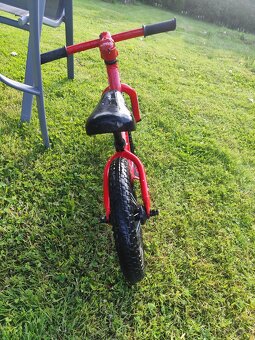 Odrážedlo Specialized - 4
