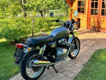 Royal Enfield Interceptor 650 - 4