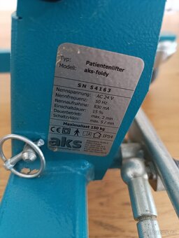 Prodáme elektrický zvedák AKS Foldy - 4