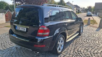 Mercedes GL, 320 CDI 4matic, 7 míst - 4