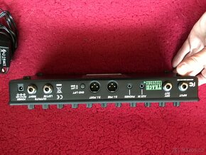 Multiefekt pro akustickou kytaru Trace Elliot Transit A - 4