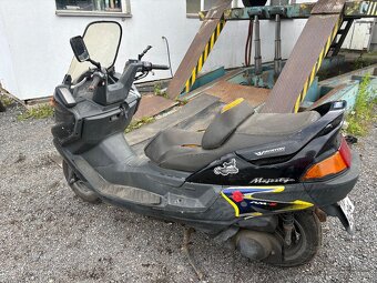 Yamaha Majesty 250 - 4