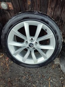 alu kola Škoda Superb 3 235/45 r 18 - 4