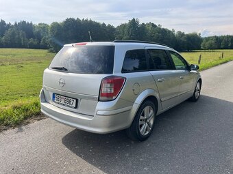 Opel Astra - 4