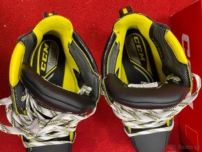 Brankářské brusle CCM SuperTacks AS 3 PRO SR vel. 45 - 4