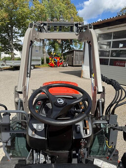 Ideální pro farmu i zahradu, Kubota L1-452 - 4