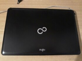 Fujitsu lifebook A530, i3, W10, 250 disk, 4.Ram - 4