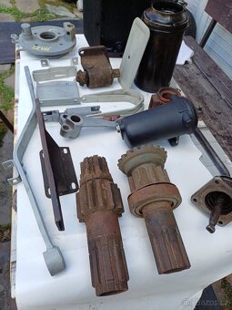 Použité nahradni dily Zetor 25 - 4