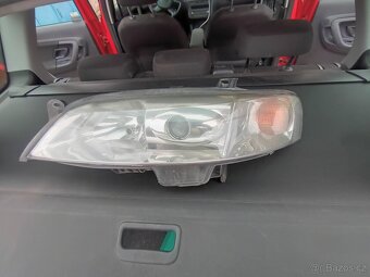 Xenony Opel Vectra b - 4