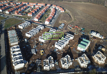 Rodinný dům 5+kk s parkovacím stáním, třída A, pozemek 400m2 - 4