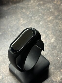 Chytrý náramek Xiaomi Smart Band 7 černý 2 - 4