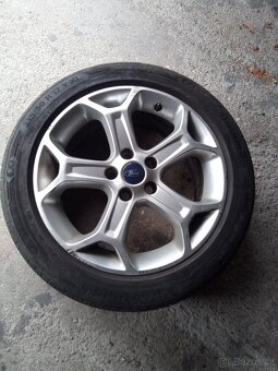 ALU kola ford - 4