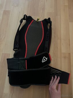 Chránič páteře S/M - 4