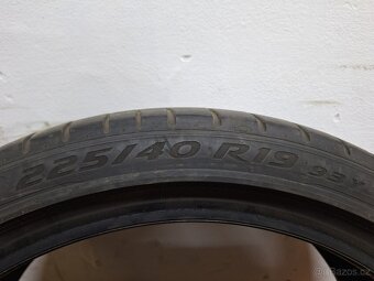 Letní pneu 225/40/19 2xPirelli, 2xBridgestone - 4