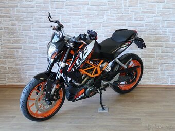 KTM Duke 390 ABS 1.majitel, 17300km, po velkém servisu - 4